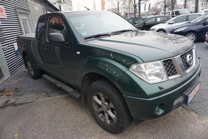 Nissan Navara 411.995 km 4.850 € Bensheim 64625