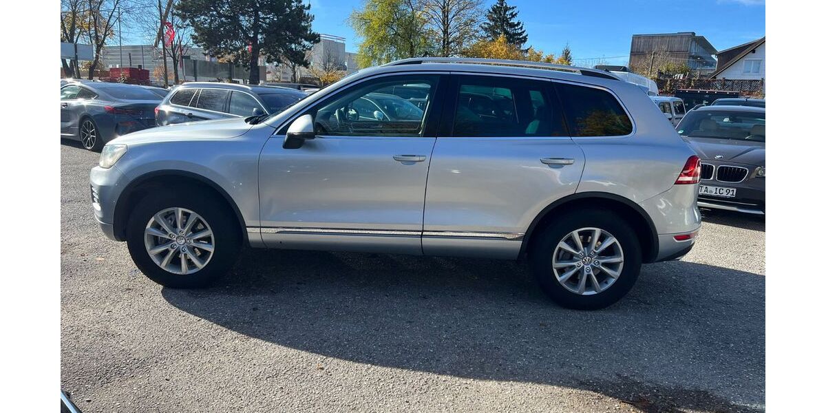 VW Touareg 200.000 km 10.900 € München 81243