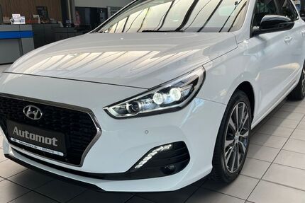 Hyundai i30 63.968 km 13.490 &euro; Heidenau 01809