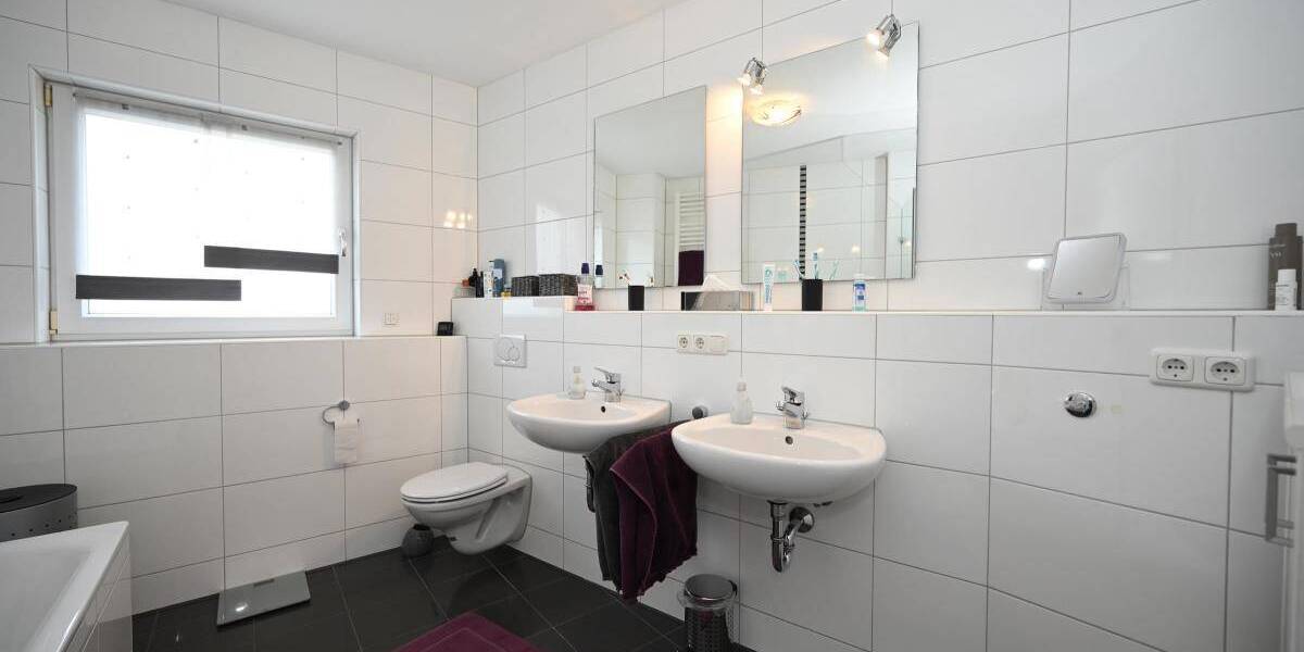 Etagenwohnung Neumarkt Altenhof - 3 Zimmer, 92 m&sup2;, 325.000&euro; | Angebot:26308925