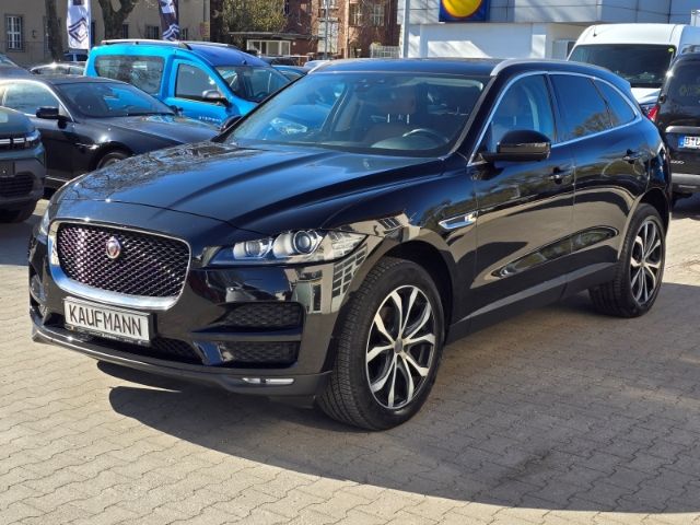 Jaguar F-Pace 129.000 km 13.890 &euro; Berlin 12247