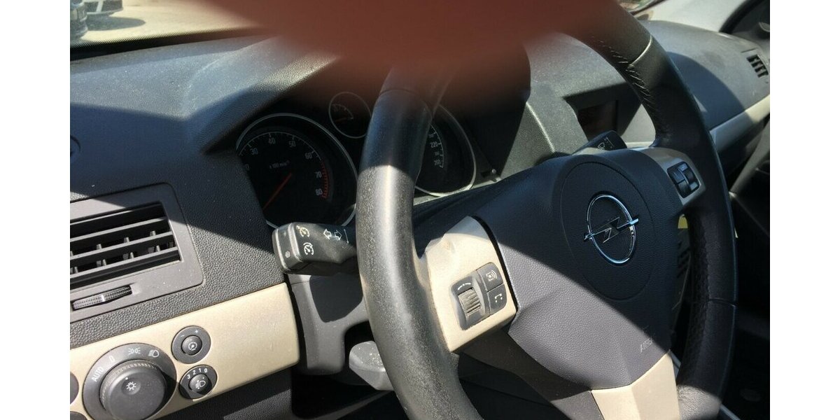 Opel Astra Kombi,AHK,Edition ,Tüv 03/28! 311.000 km 850 &euro; Himmelkron 95502