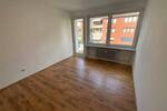 Geräumige, helle 3 Zimmer mit Balkon in ruhiger Seitenstraße in Gröpelingen