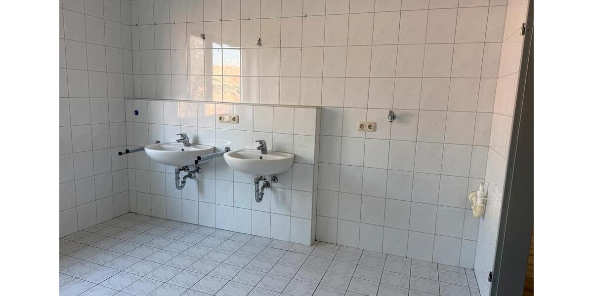 Erdgeschoßwohnung Bad Feilnbach - 4 Zimmer, 123 m&sup2;, 1.490&euro; | Angebot:26310237
