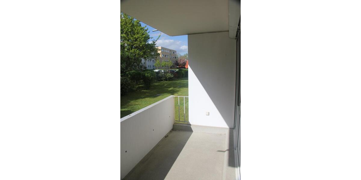 Etagenwohnung Stuttgart Bad Cannstatt - 4 Zimmer, 95 m&sup2;, 429.000&euro; | Angebot:26343933