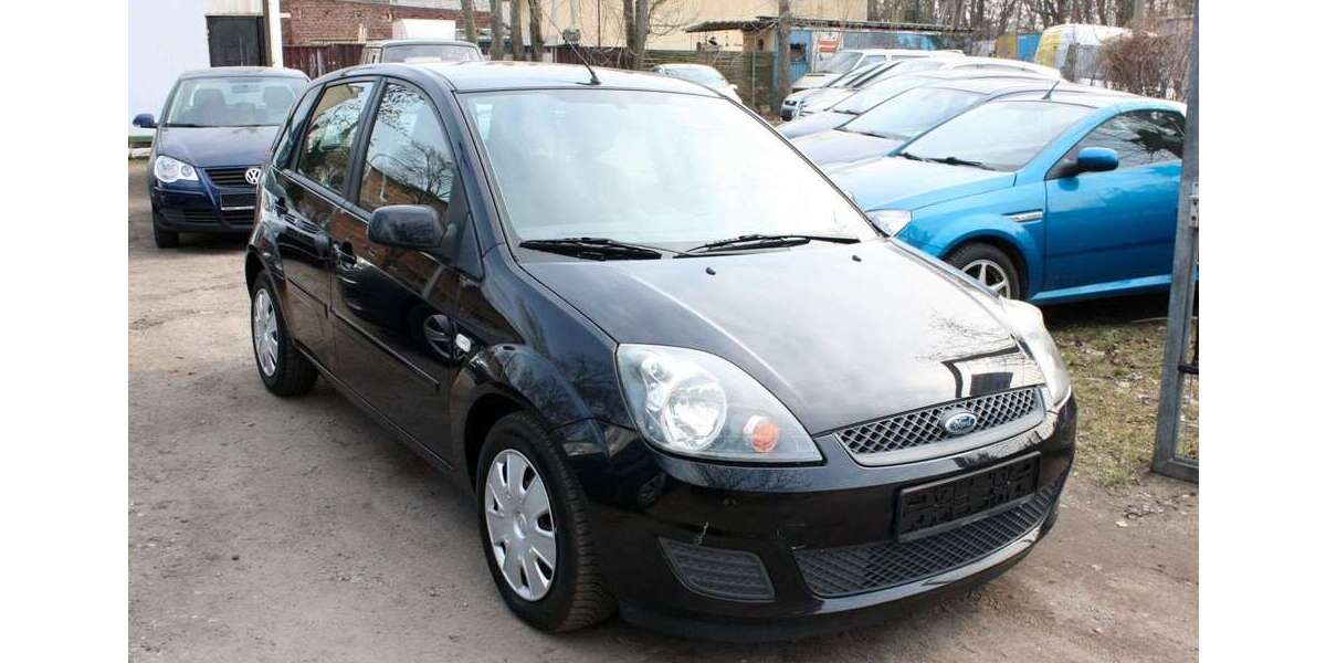 Ford Fiesta 100.222 km 2.799 &euro; Berlin 13057