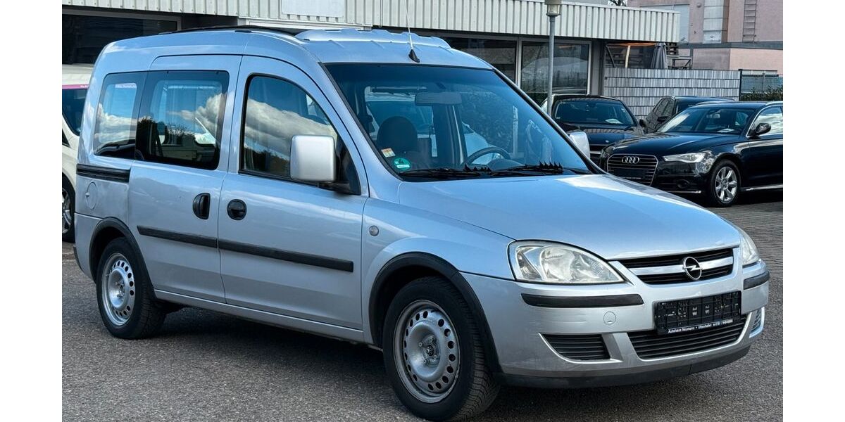 Opel Combo 200.000 km 1.880 &euro; Uttenhofen bei Schwäbisch Hall 74538