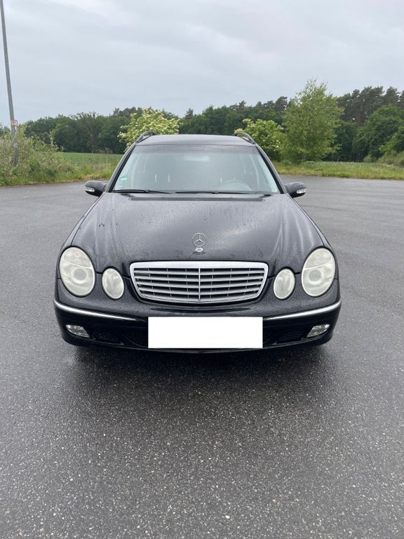 E 220