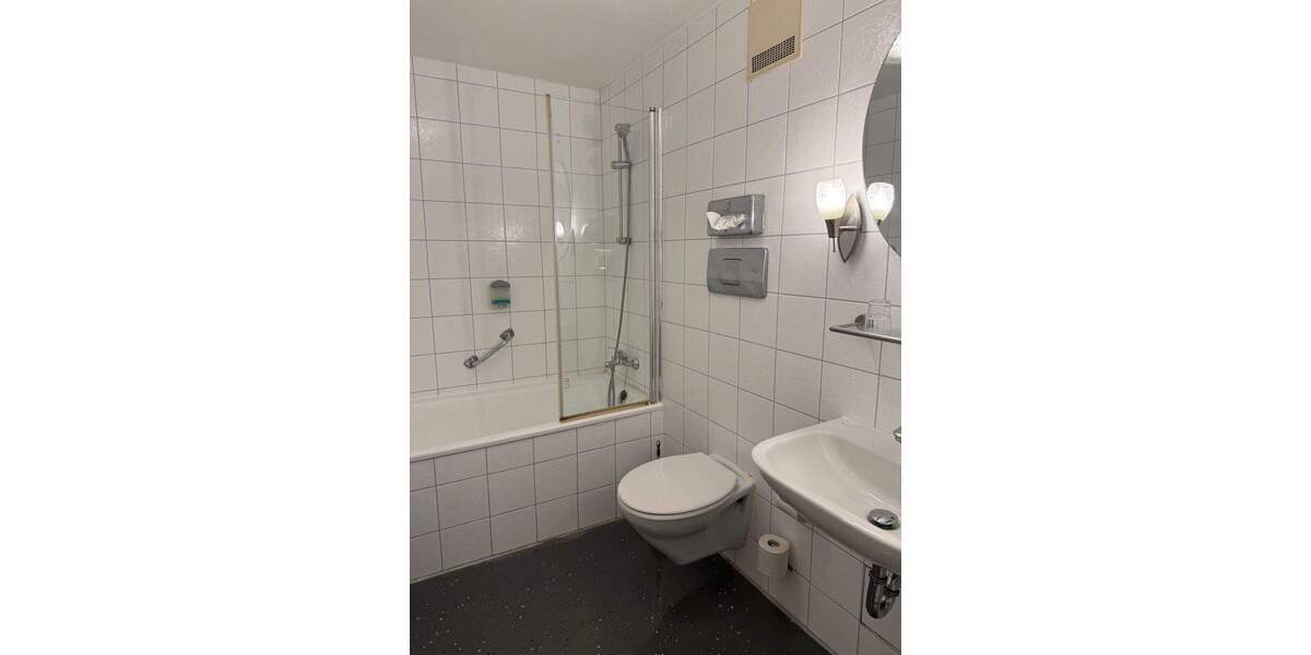 Gewerbeobjekt Tuttlingen - 2 Zimmer, 1.800.000&euro; | Angebot:26256839
