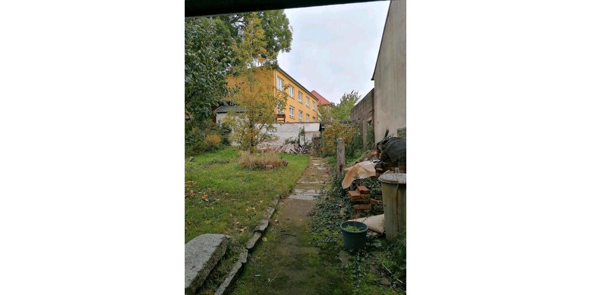 Reihenhaus Kamenz - 9 Zimmer, 130 m&sup2;, 67.000&euro; | Angebot:26250670