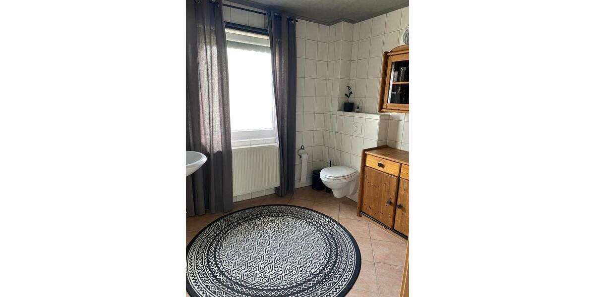 Doppelhaushälfte Bad Oeynhausen Rehme - 6 Zimmer, 110 m&sup2;, 950&euro; | Angebot:26340224