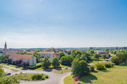 Wohnung zum Mieten in Wolmirstedt 355 € 66.92 m² 3 zimmer