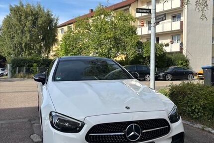 Mercedes E 220