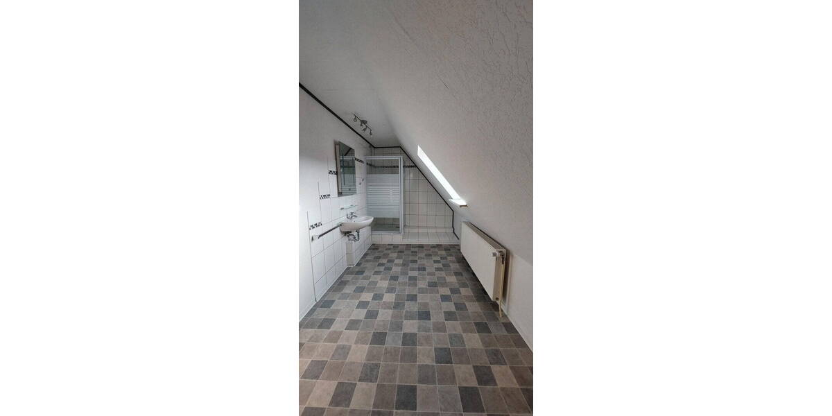 Mehrfamilienhaus, Wohnhaus Bad Münder OT Bakede Bakede - 1 Zimmer, 280 m&sup2;, 330.000&euro; | Angebot:26257546