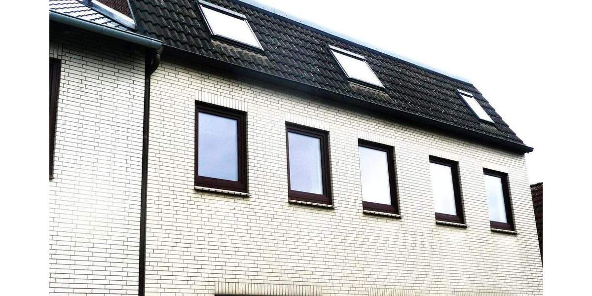 Mehrfamilienhaus, Wohnhaus Barmstedt - 5 Zimmer, 162 m&sup2;, 325.000&euro; | Angebot:24656476