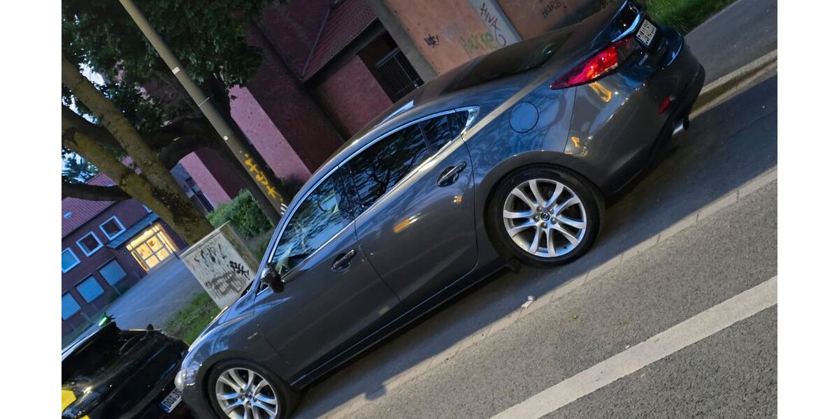 Mazda 6 157.000 km 11.950 &euro; Bremen 28213
