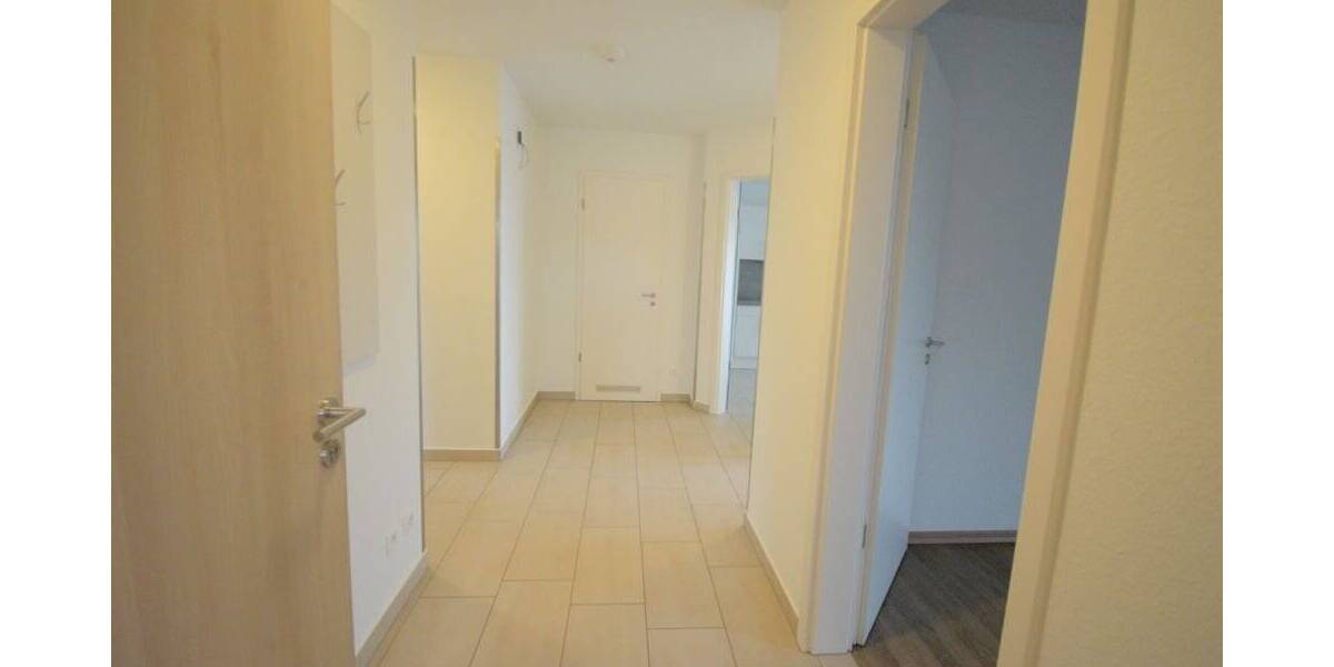 Etagenwohnung Heide - 3 Zimmer, 100 m&sup2;, 980&euro; | Angebot:26851374