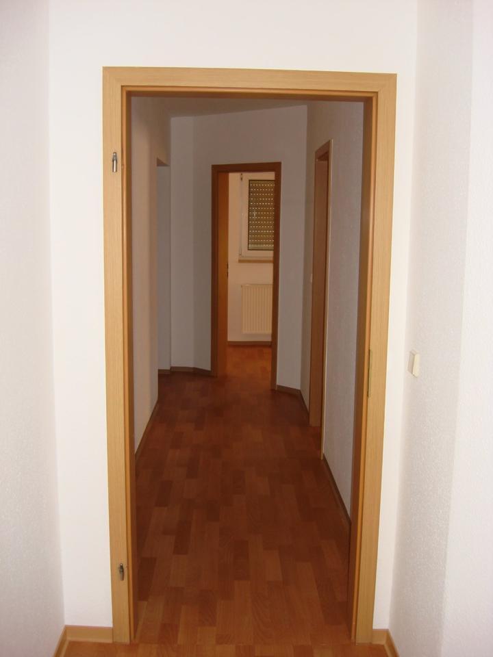 4-RaumWohnung mit Balkon zu vermieten