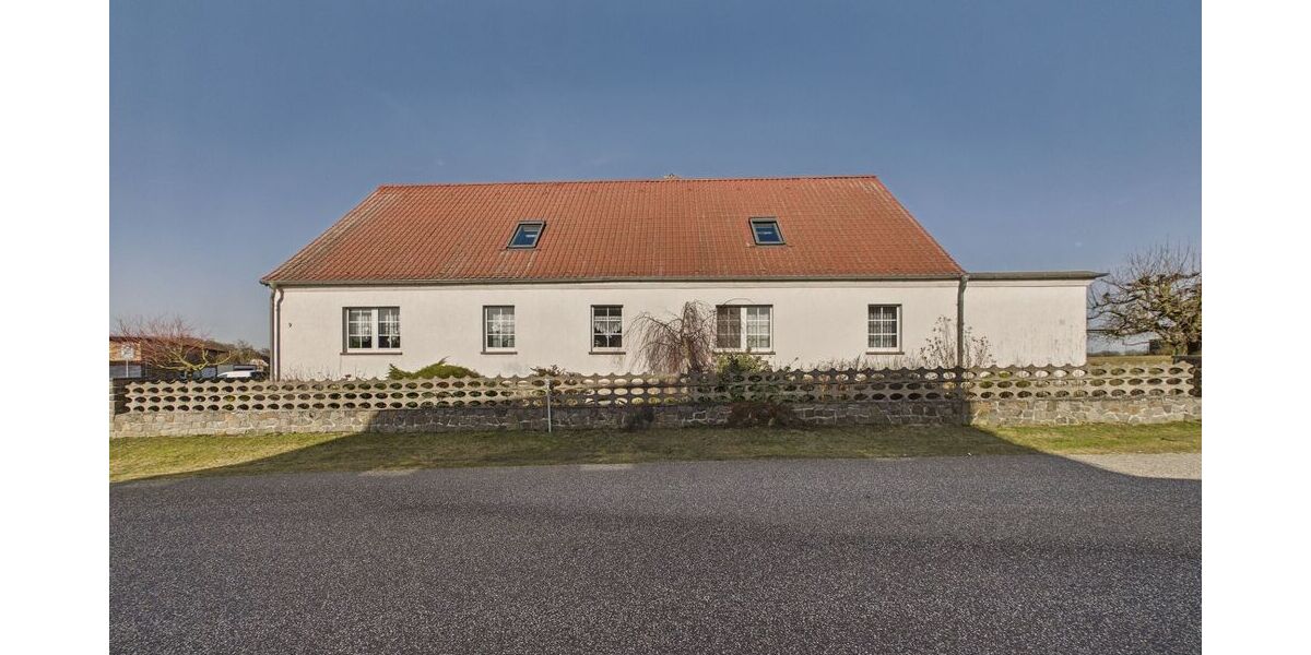 Doppelhaus in Arensdorf mit zusätzlichem Bauland und freiem Blick ins Grüne - Doppelhaushälfte Steinhöfel | Angebot:26394981