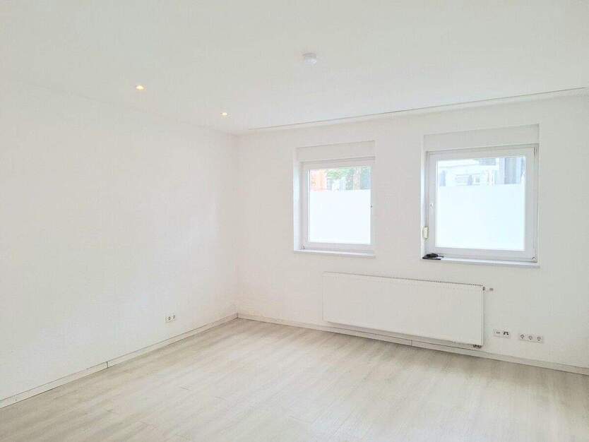 Recklinghausen-Ost! Seniorenfreundliche Erdgeschosswohnung mit eigener Terrasse und modernem Bad! 2 zimmer