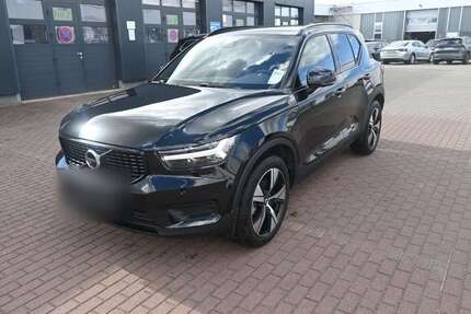Volvo XC40 45.100 km 33.500 € Grünwald 82031