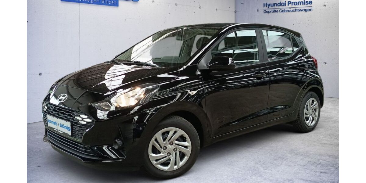 Hyundai i10 12.200 km 15.990 &euro; Freiburg im Breisgau 79108