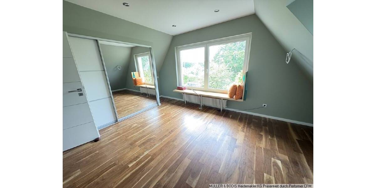 Einfamilienhaus Hamburg Tonndorf - 5 Zimmer, 153 m&sup2;, 598.000&euro; | Angebot:26411576