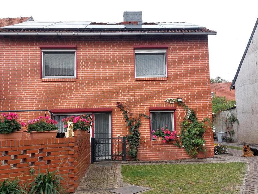 Einfamilienhaus mit Nebengebäude direkt in Oebisfelde zimmer