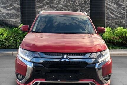 Mitsubishi Plug-in Hybrid Outlander