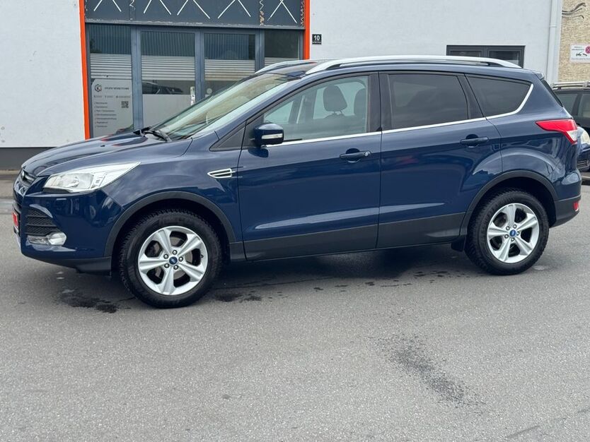 Ford Kuga 107.000 km 10.699 € Frankfurt am Main 60314