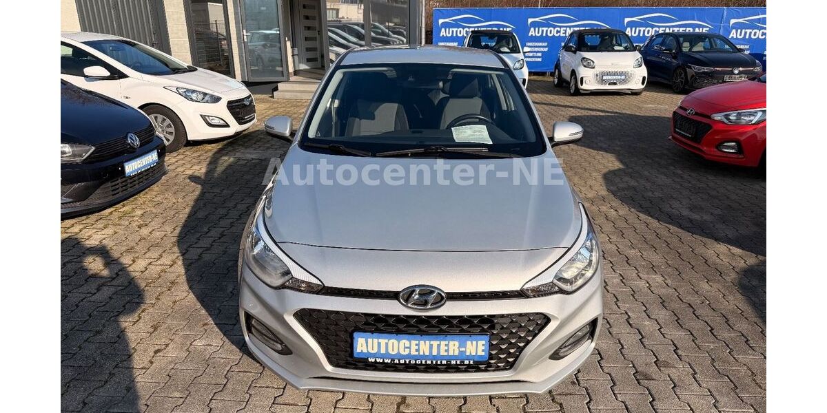 Hyundai i20 85.600 km 8.950 &euro; Kirchheim Unter Teck 73230