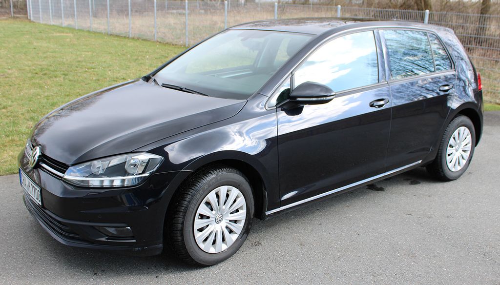 VW Golf 36.657 km 13.900 &euro; Cham 93413