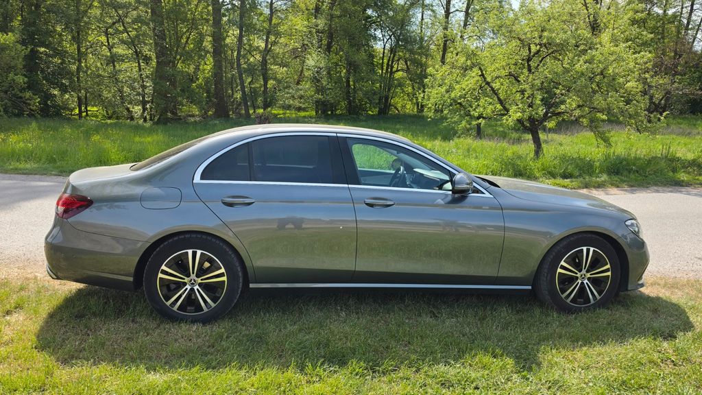 Mercedes-Benz E 220 94.500 km 28.900 &euro; Vaihingen an der Enz 71665