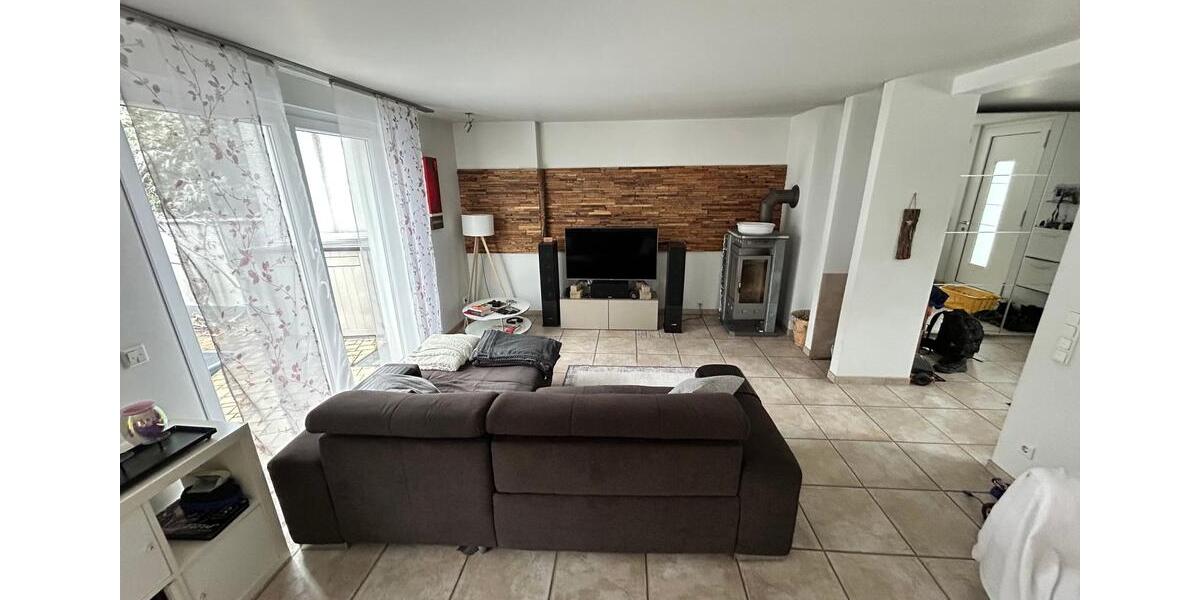 Ruhig gelegenes Reihenendhaus mit Garten 3 zimmer