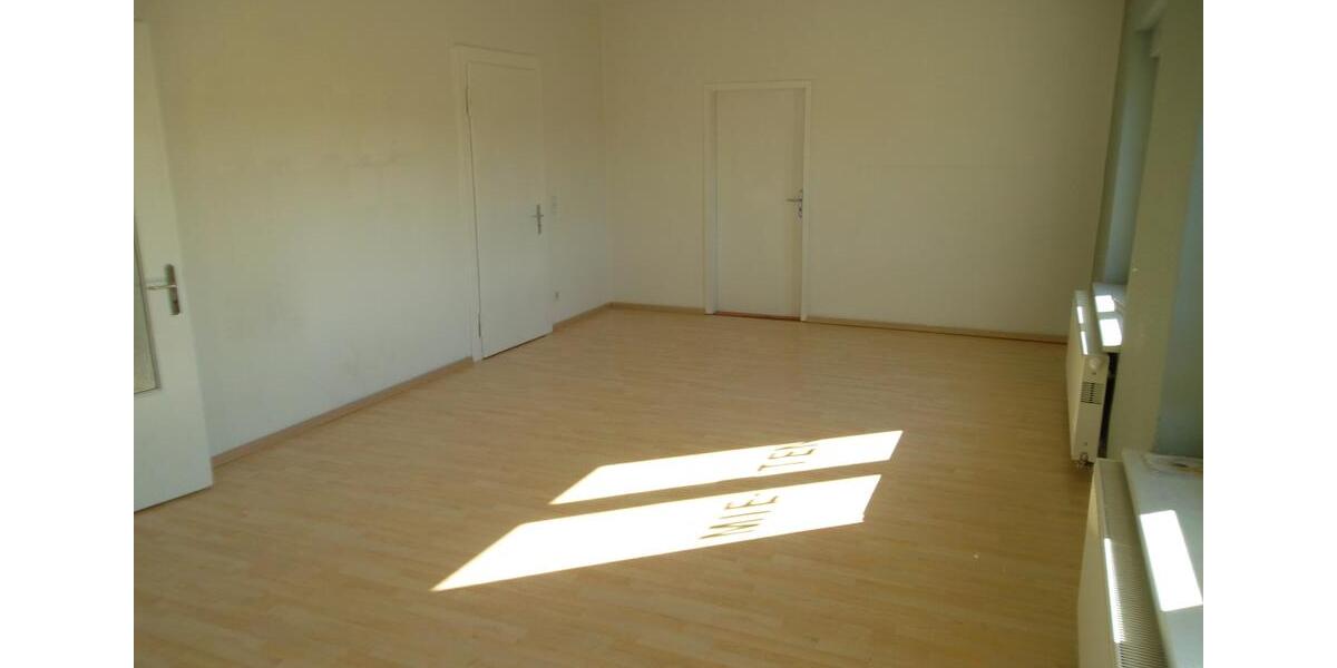 Etagenwohnung Großräschen - 4 Zimmer, 88 m&sup2;, 569&euro; | Angebot:10172954