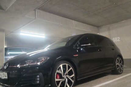 VW Golf 89.000 km 22.999 &euro; Garching 85748