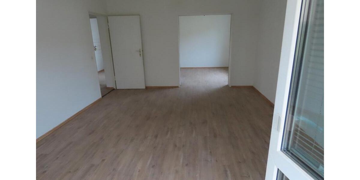 Etagenwohnung Wunsiedel - 3 Zimmer, 75 m&sup2;, 550&euro; | Angebot:26491407