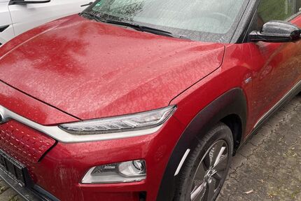 Hyundai KONA 25.261 km 16.900 &euro; Bonn 53227