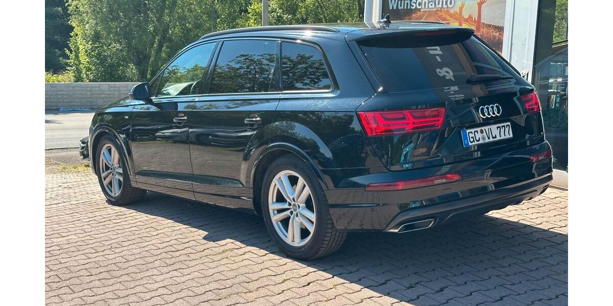 Audi Q7 131.221 km 38.000 &euro; Zwickau 08056