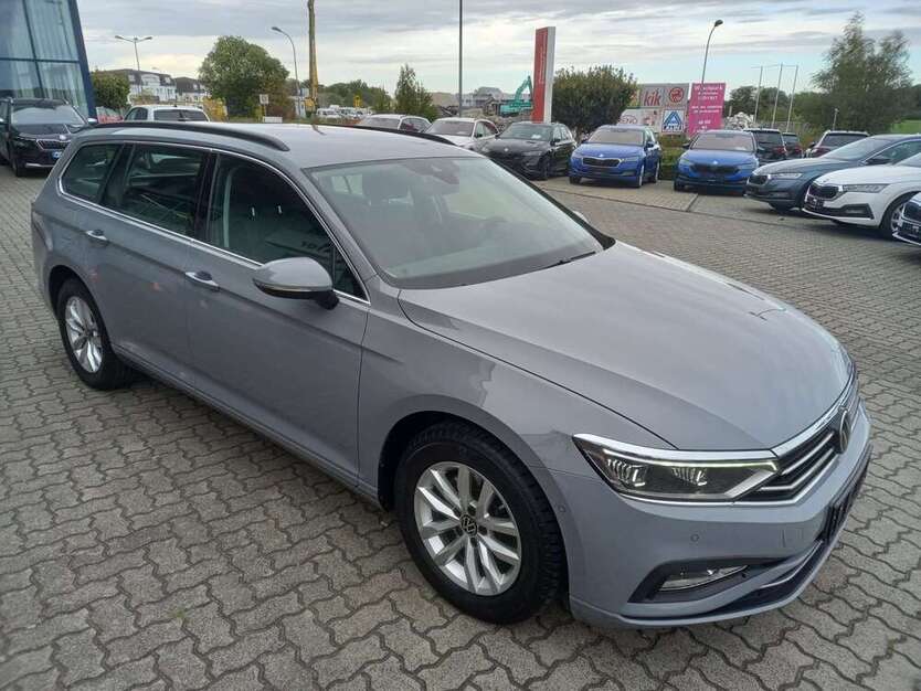 VW Passat 55.884 km 26.970 € Wolfsburg 38446