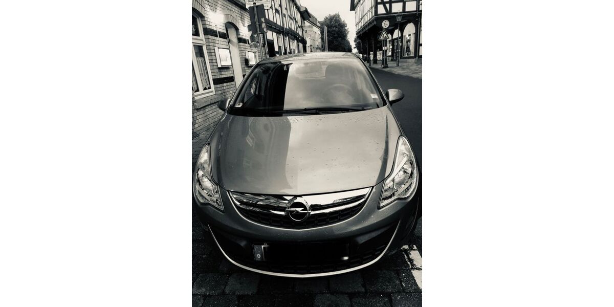 Opel Corsa 42.000 km 6.700 &euro; Bebra 36179