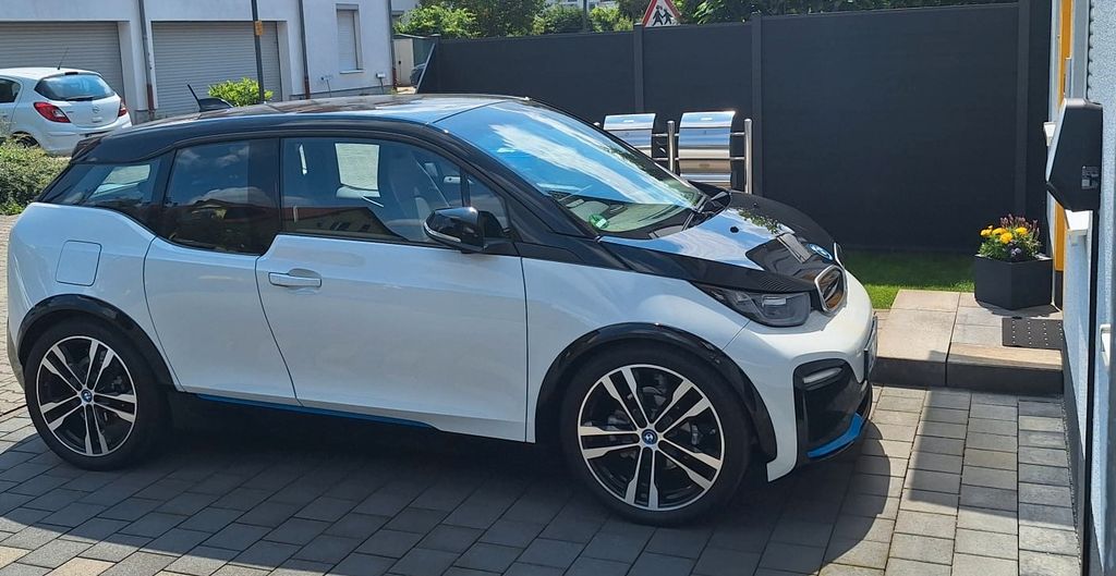 BMW i3 44.000 km 22.000 &euro; Griesheim 64347