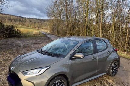 Toyota Yaris 13.000 km 17.950 &euro; Westheim 91747