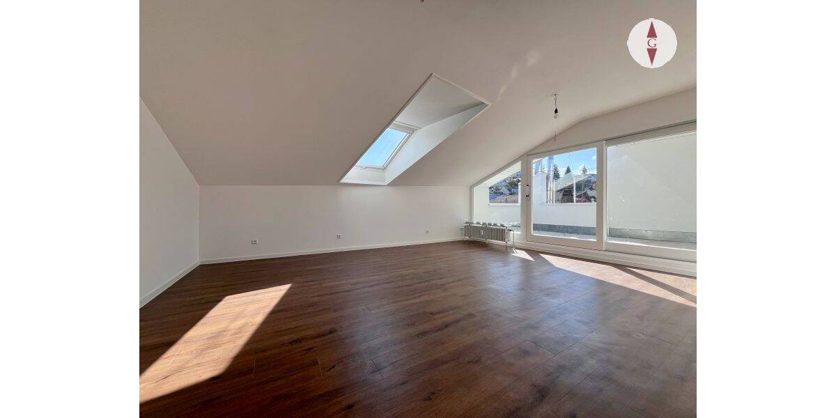 Etagenwohnung Baden-Baden Innenstadt - 2 Zimmer, 128 m&sup2;, 1.480&euro; | Angebot:26389344
