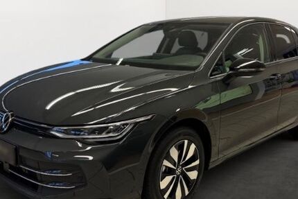 VW Golf 2.900 km 31.990 &euro; Waldshut-Tiengen 79761