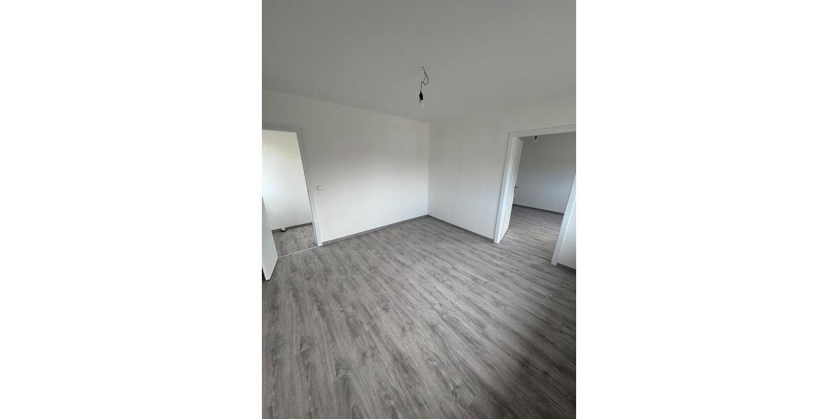 Etagenwohnung Löhne - 4 Zimmer, 88 m&sup2;, 950&euro; | Angebot:26022962