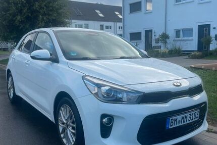 Kia Rio 102.000 km 7.700 &euro; Bergheim 50126