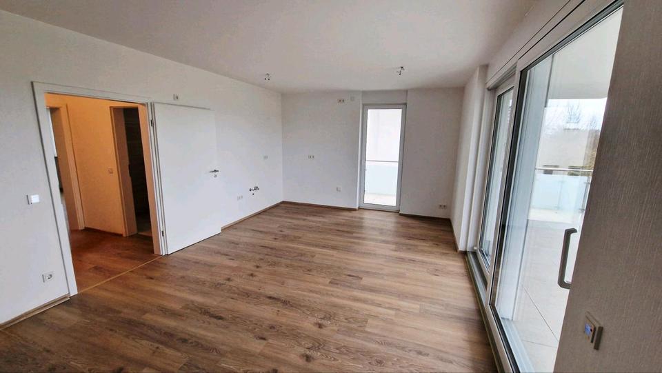 Etagenwohnung Niestetal - 2 Zimmer, 70 m&sup2;, 990&euro; | Angebot:25311598