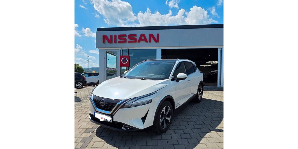 Nissan Qashqai 84.000 km 23.890 &euro; Schömberg 72355