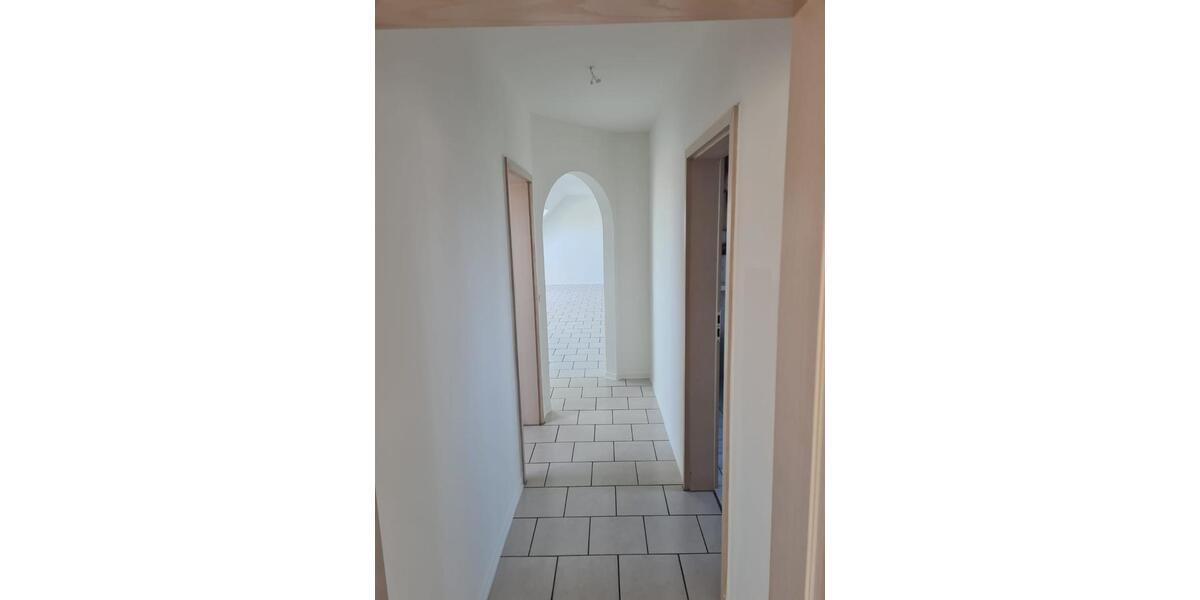 Dachgeschoßwohnung Delitzsch - 3 Zimmer, 117 m&sup2;, 942&euro; | Angebot:24864314